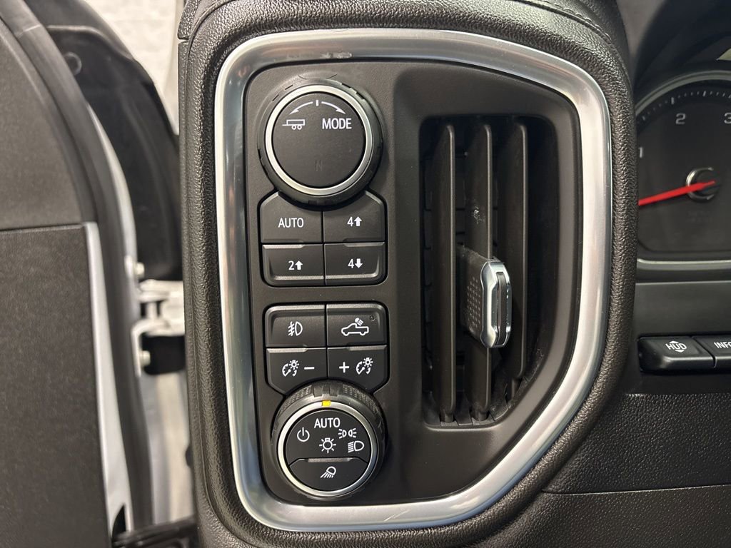 Used 2022 Chevrolet Silverado 3500 High Country w/ Z71 Off-Road Package AWD/4WD image 25