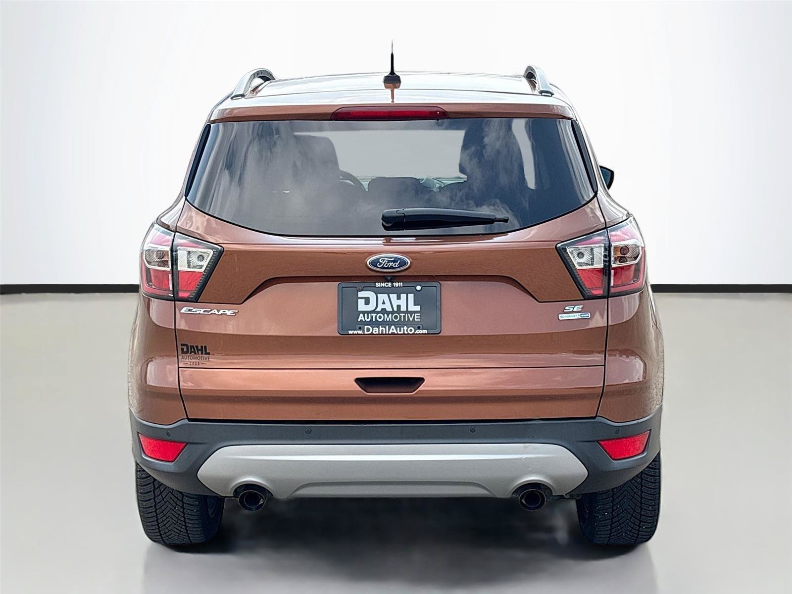 Used 2017 Ford Escape SE w/ Equipment Group 201A AWD/4WD image 12