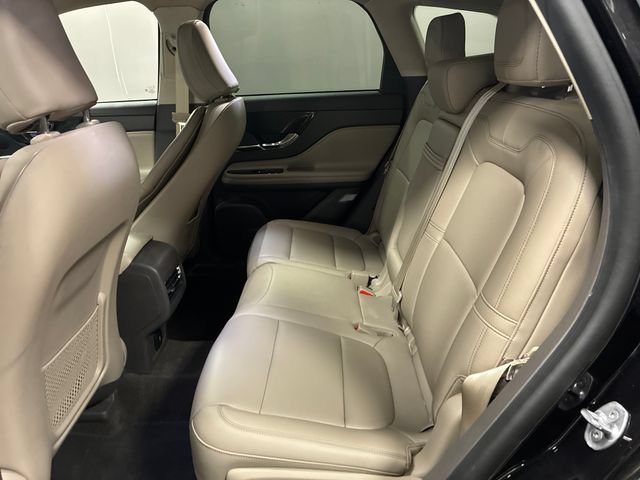 Used 2023 Lincoln Corsair FWD image 26