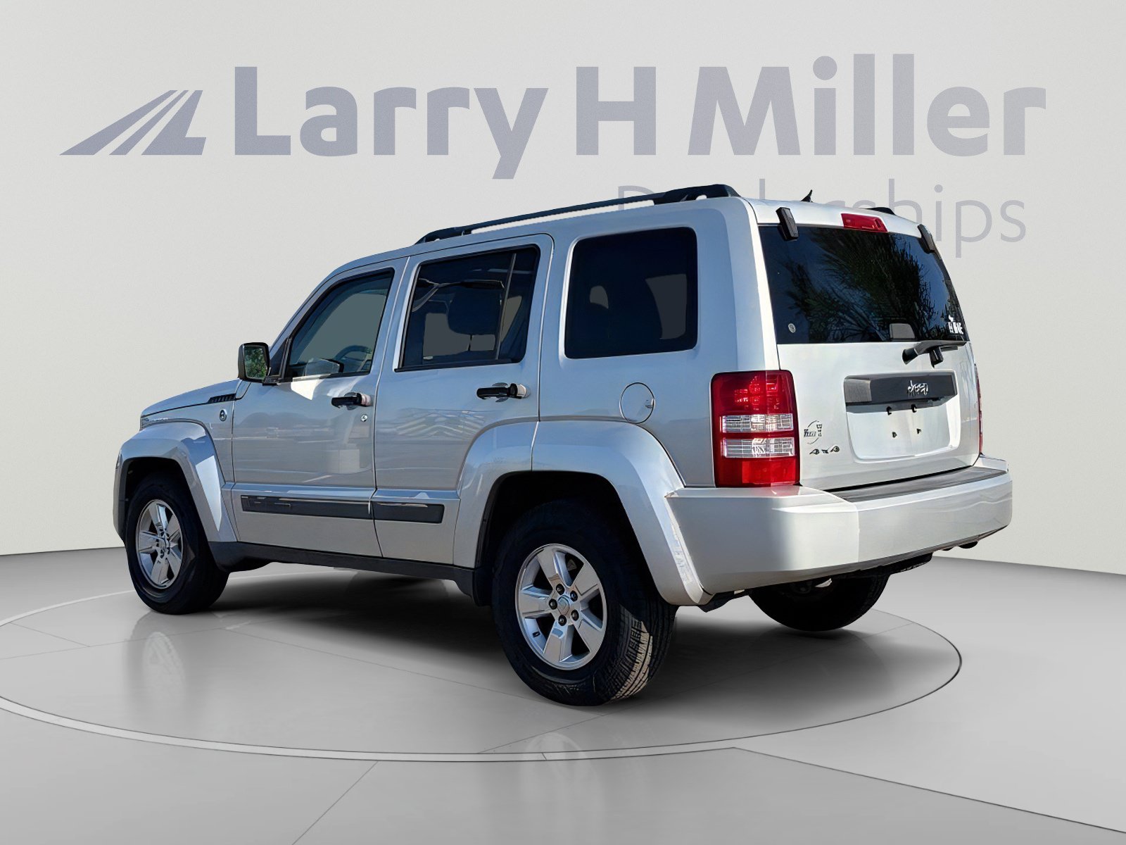 Used 2012 Jeep Liberty Sport w/ Popular Equipment Group AWD/4WD image 3