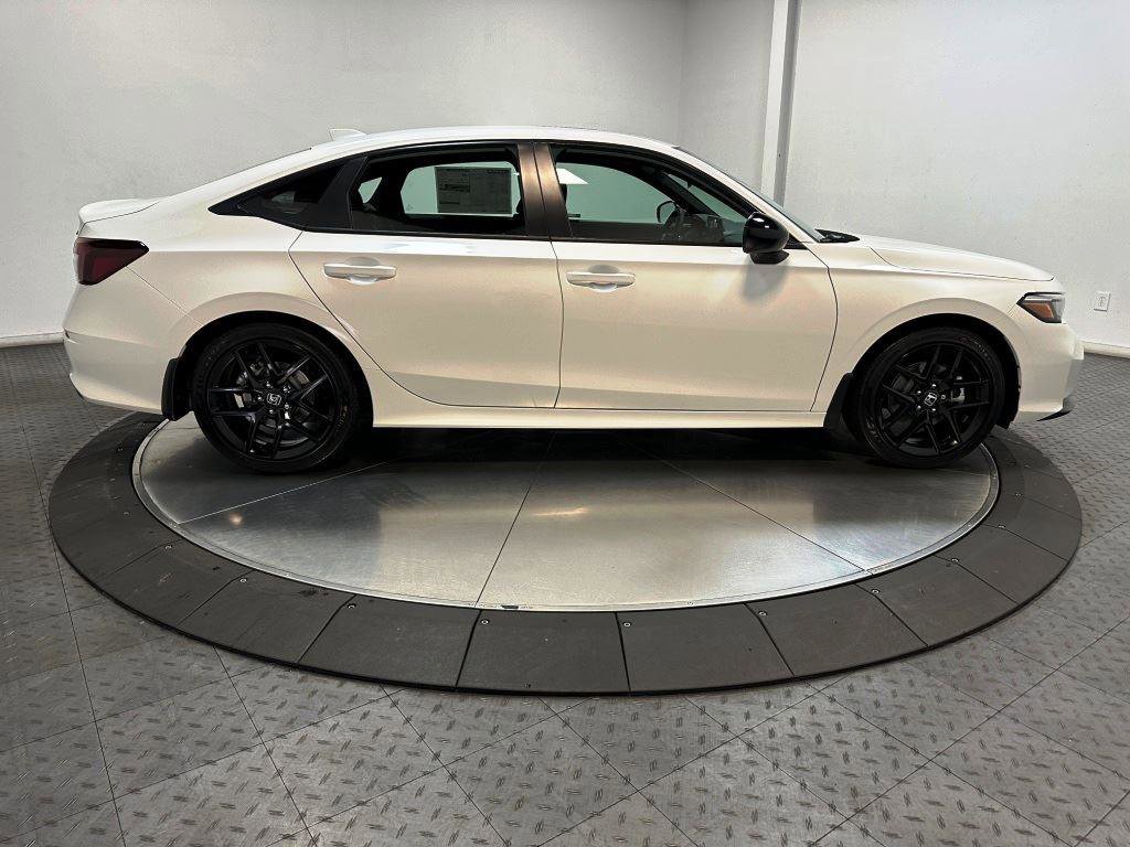 New 2026 Honda Civic FWD Hybrid Sedan image 9