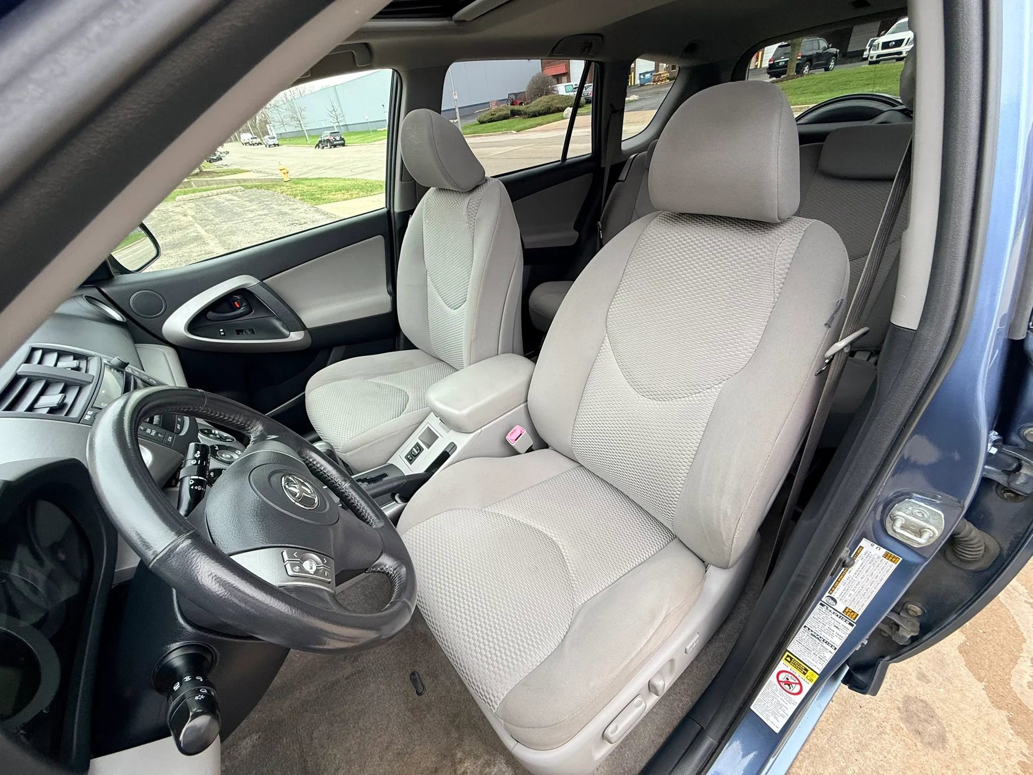 Used 2008 Toyota RAV4 Limited image 12