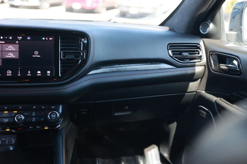 Used 2024 Dodge Durango R/T AWD/4WD image 28