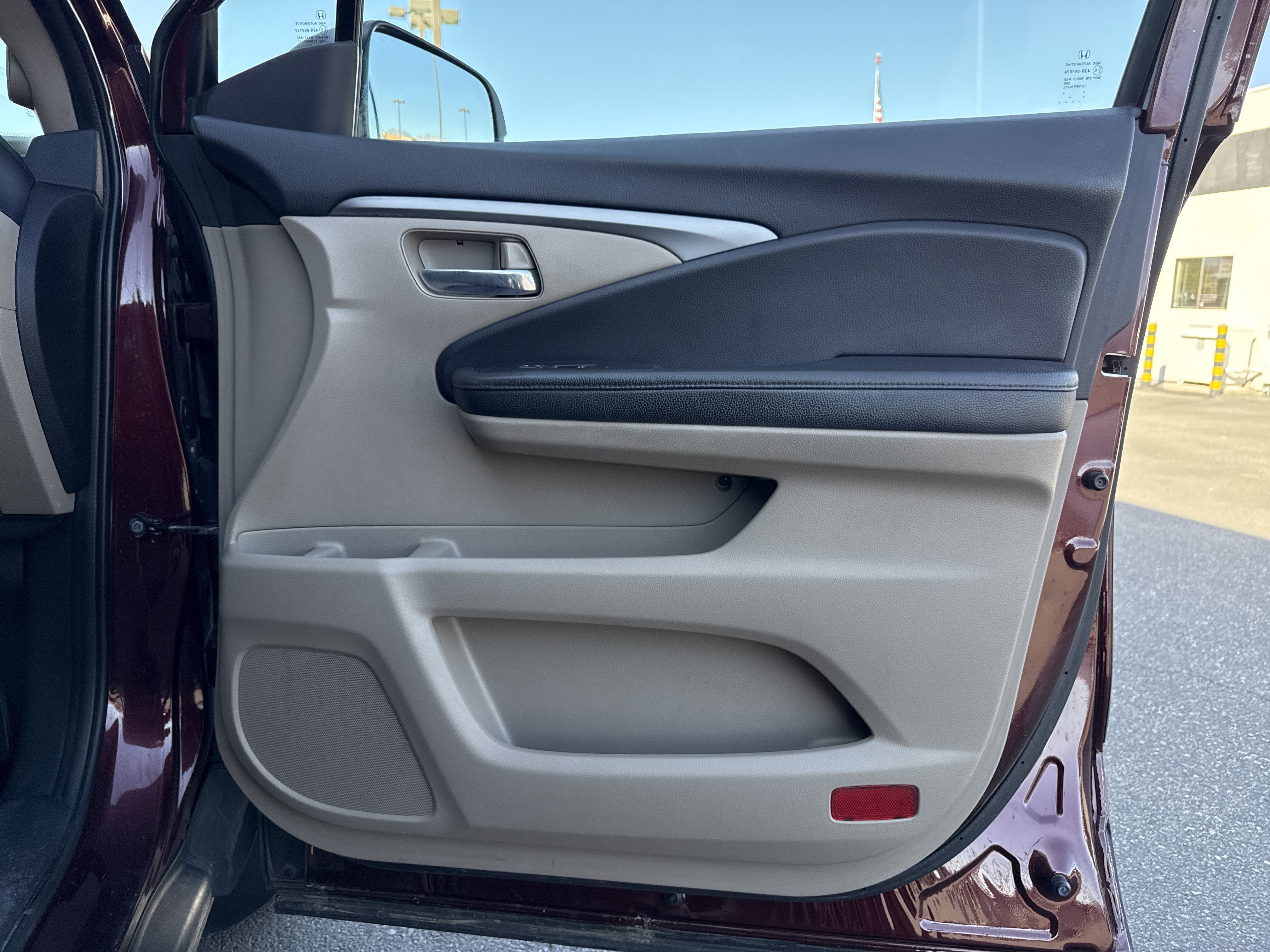 Used 2019 Honda Pilot LX image 38