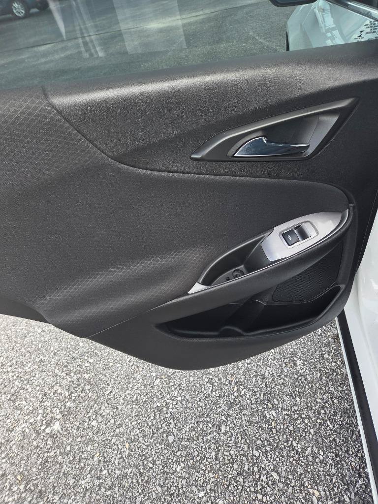 Used 2023 Chevrolet Malibu LS FWD image 9
