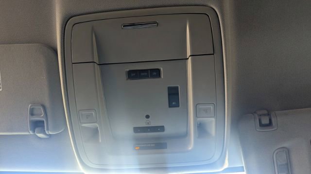 Used 2016 Chevrolet Silverado 1500 LTZ image 35