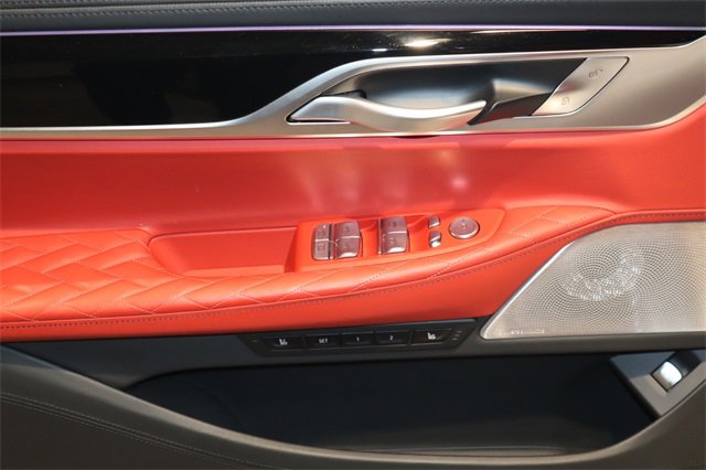 Certified 2022 BMW ALPINA B7 xDrive ALPINA B7 xDrive w/ Luxury Rear Seating Package image 22