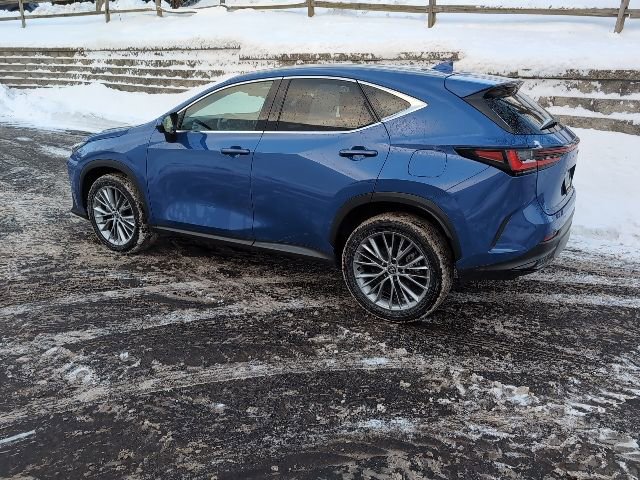 Used 2025 Lexus NX 350 AWD w/ Accessory Package (K3) image 7
