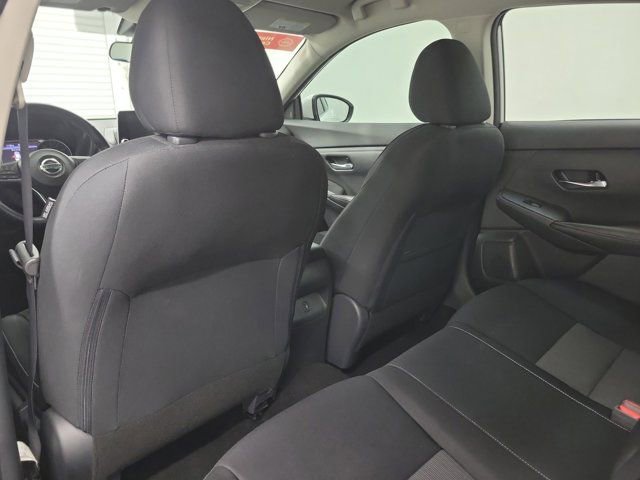 Certified 2021 Nissan Sentra SV FWD image 13
