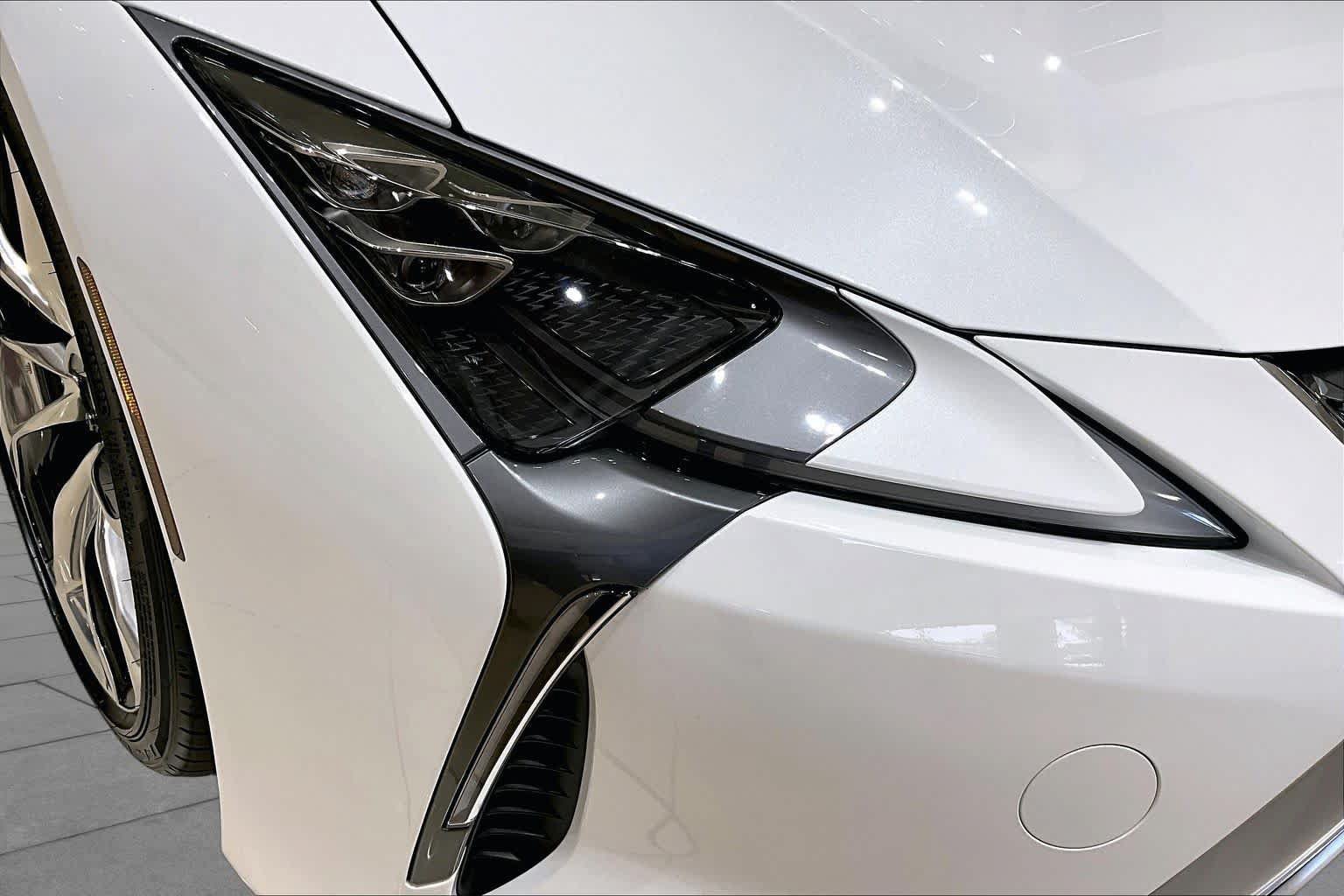 Used 2021 Lexus LC 500 Coupe w/ Performance Package RWD image 25