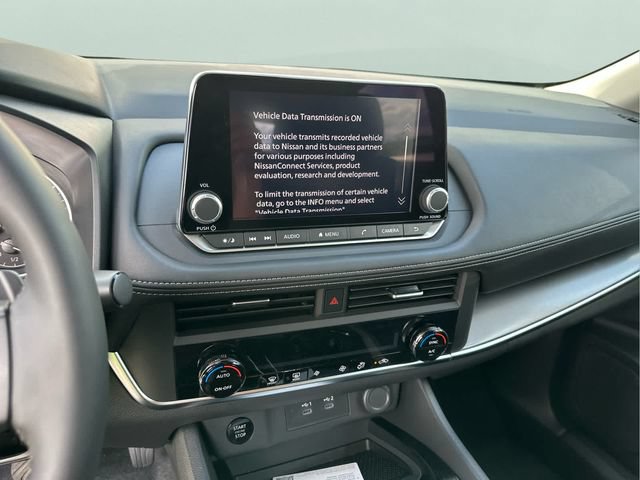 Certified 2025 Nissan Rogue SV AWD/4WD image 16
