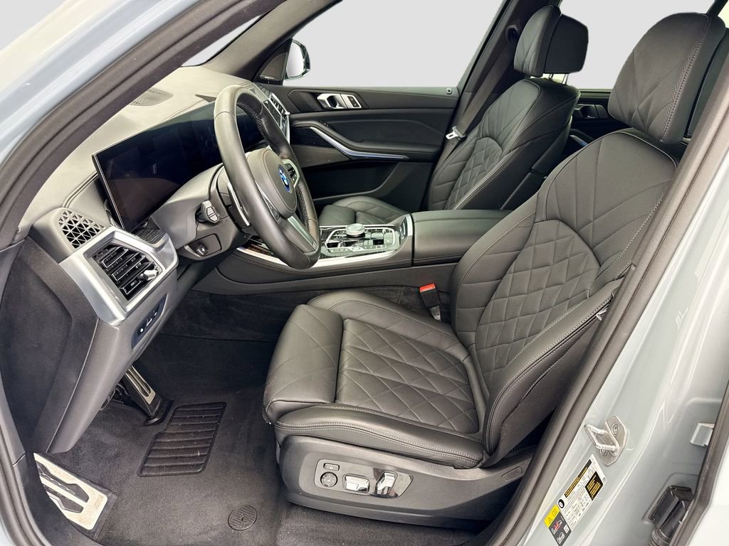 Certified 2024 BMW X5 xDrive50e w/ Executive Package AWD/4WD image 18