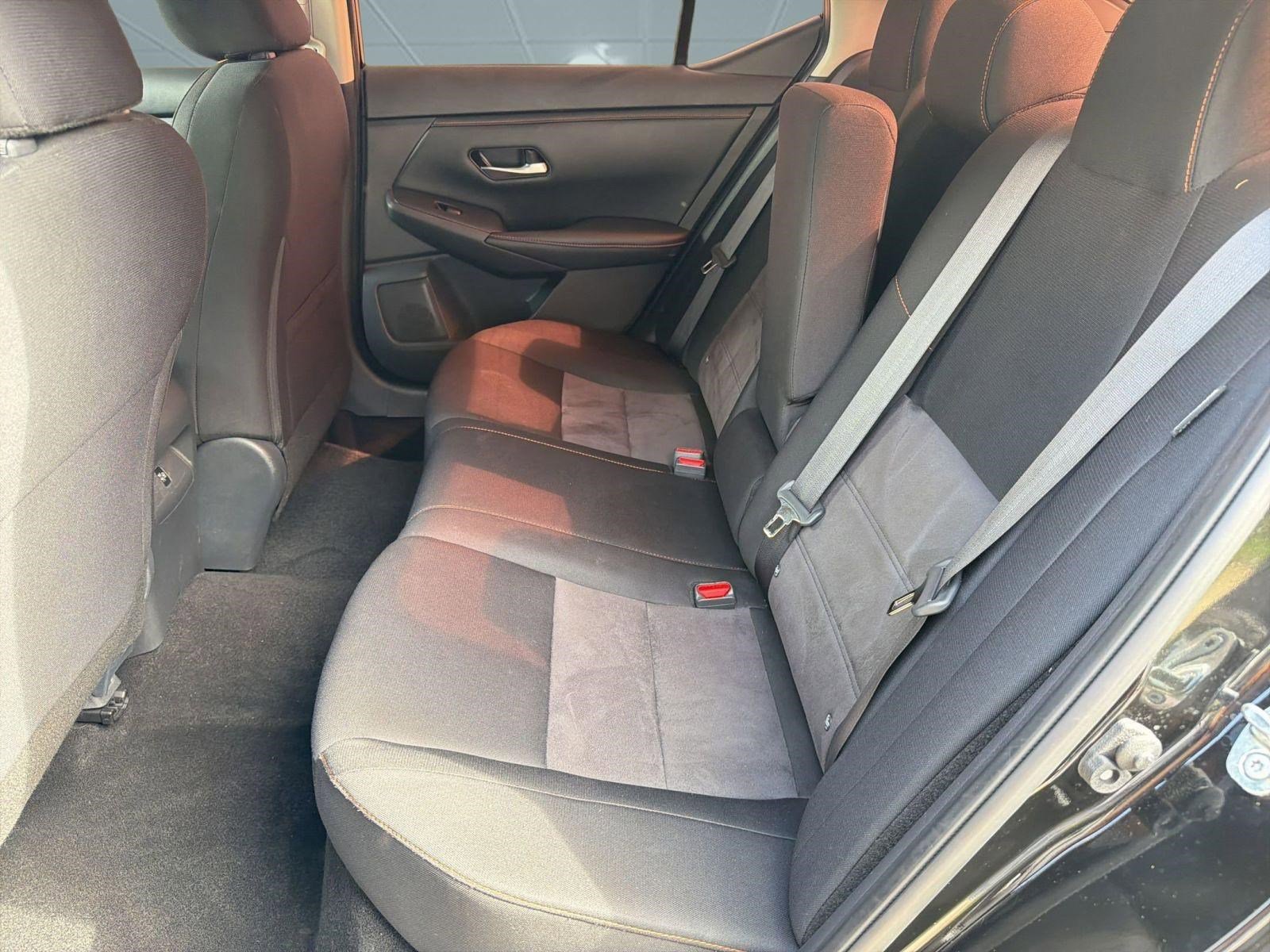 Used 2023 Nissan Sentra SR w/ Midnight Edition Package image 15