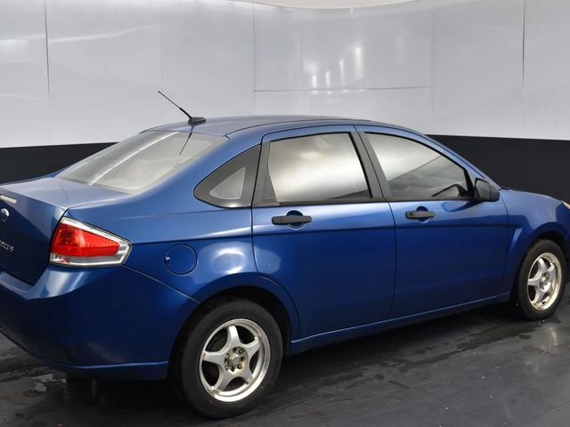Used 2009 Ford Focus S FWD image 4