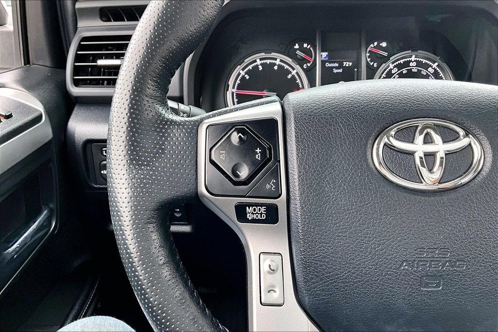 Used 2023 Toyota 4Runner Limited RWD image 11