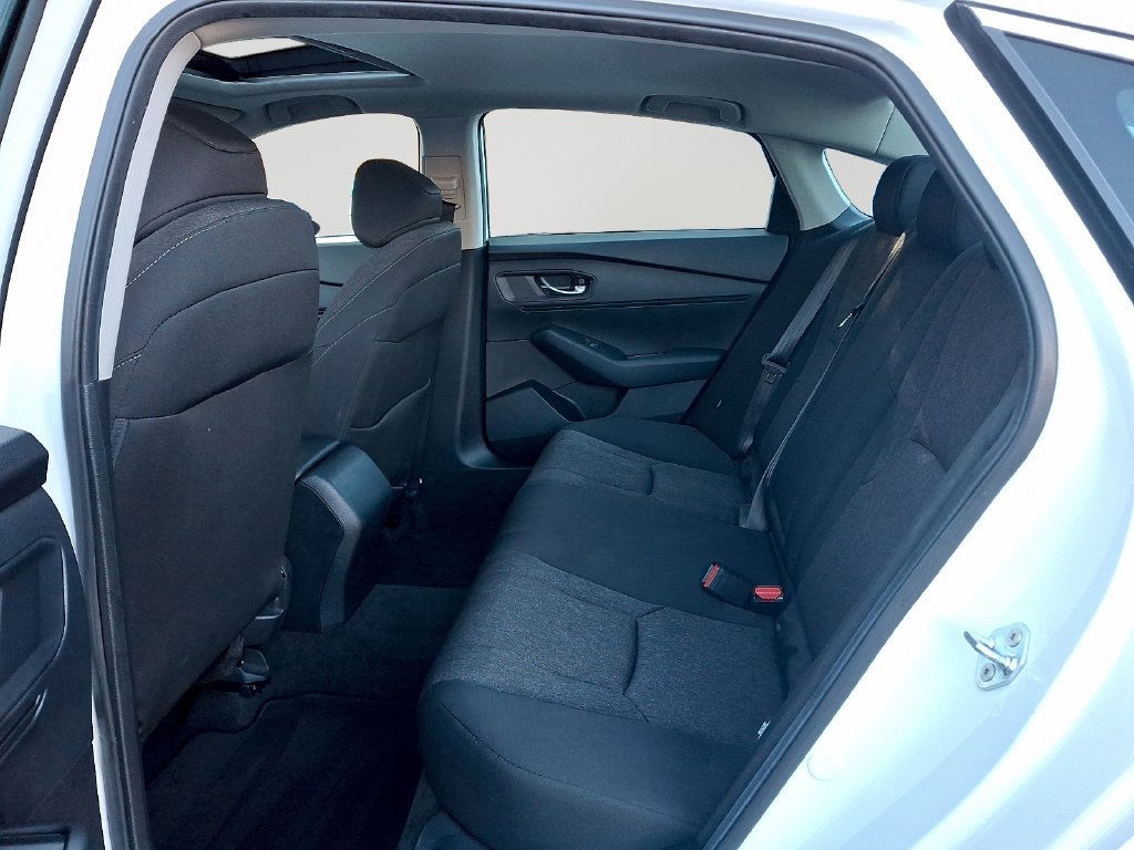 Used 2023 Honda Accord EX image 9