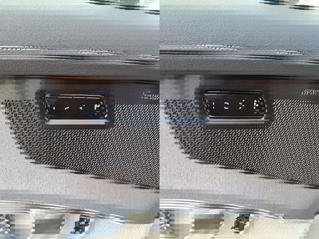 New 2026 Volvo XC90 B6 Ultra image 15