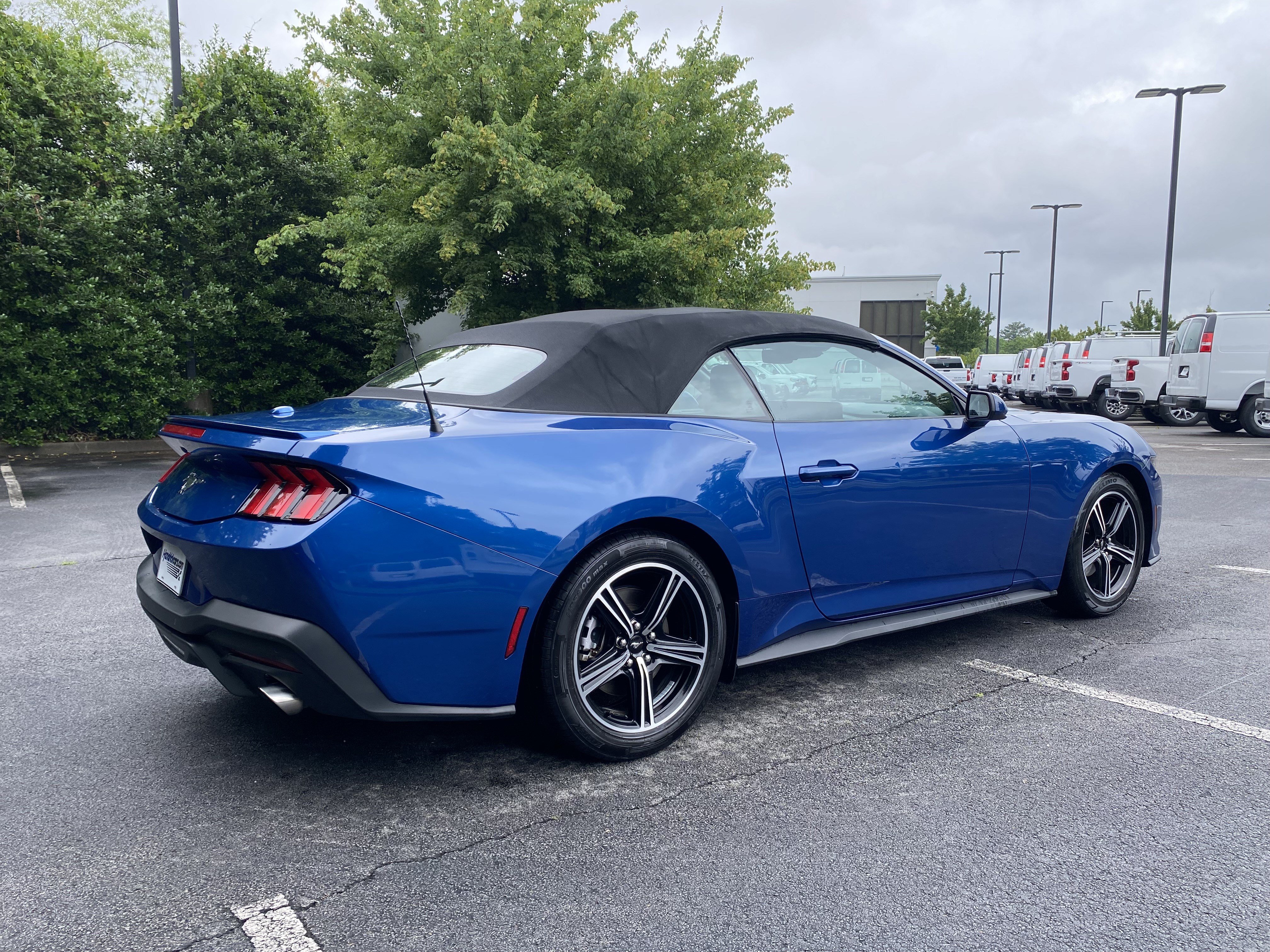 Used 2024 Ford Mustang Premium RWD image 9
