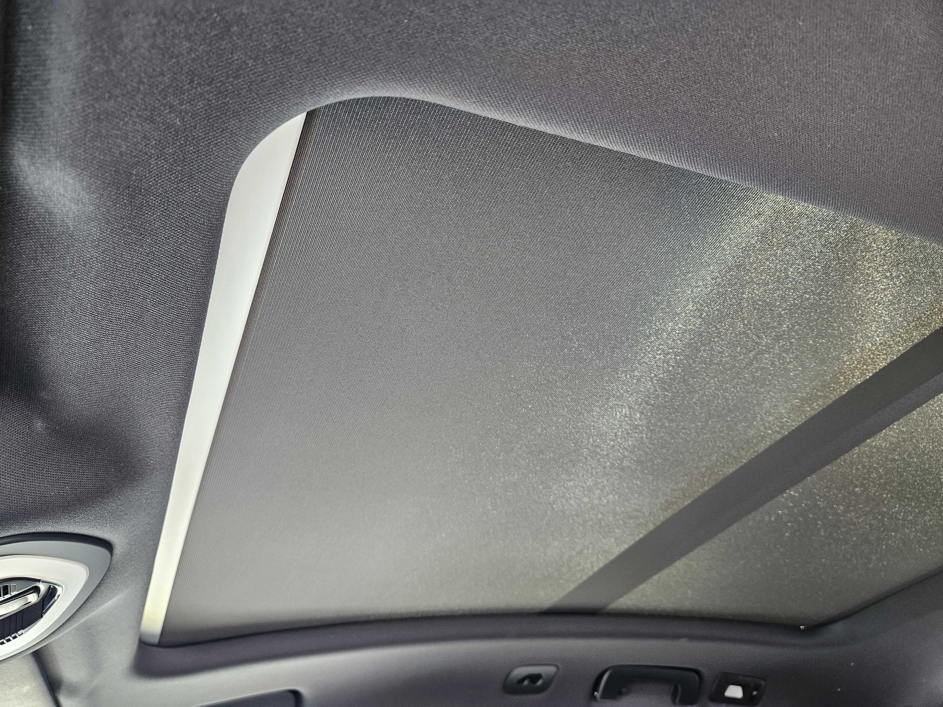 Certified 2025 Porsche Macan S image 29