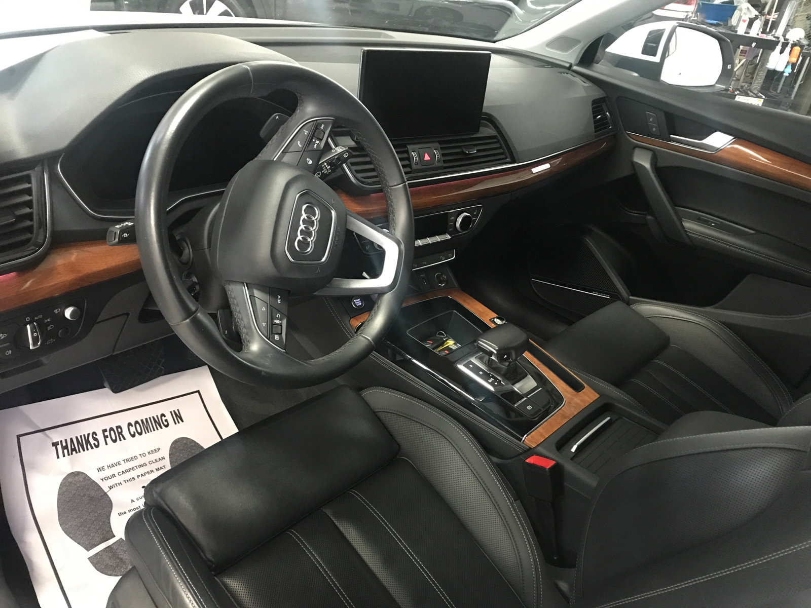 Used 2023 Audi Q5 Prestige w/ Prestige Package image 8