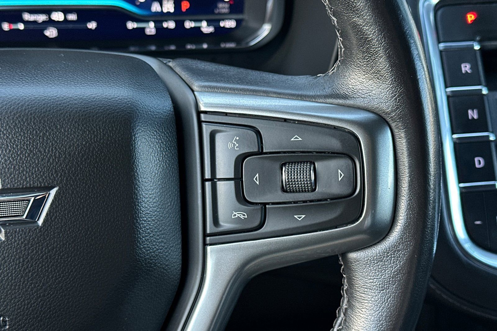 Used 2022 Chevrolet Tahoe Z71 w/ Luxury Package image 35