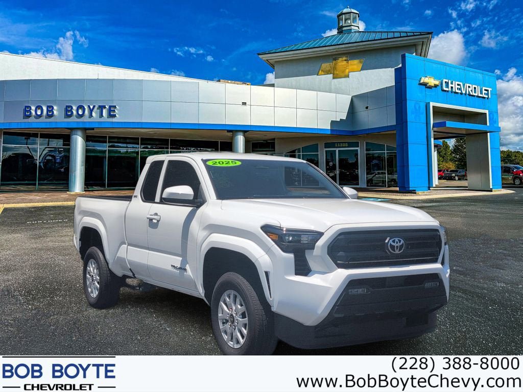 Used 2025 Toyota Tacoma SR5 RWD video 1