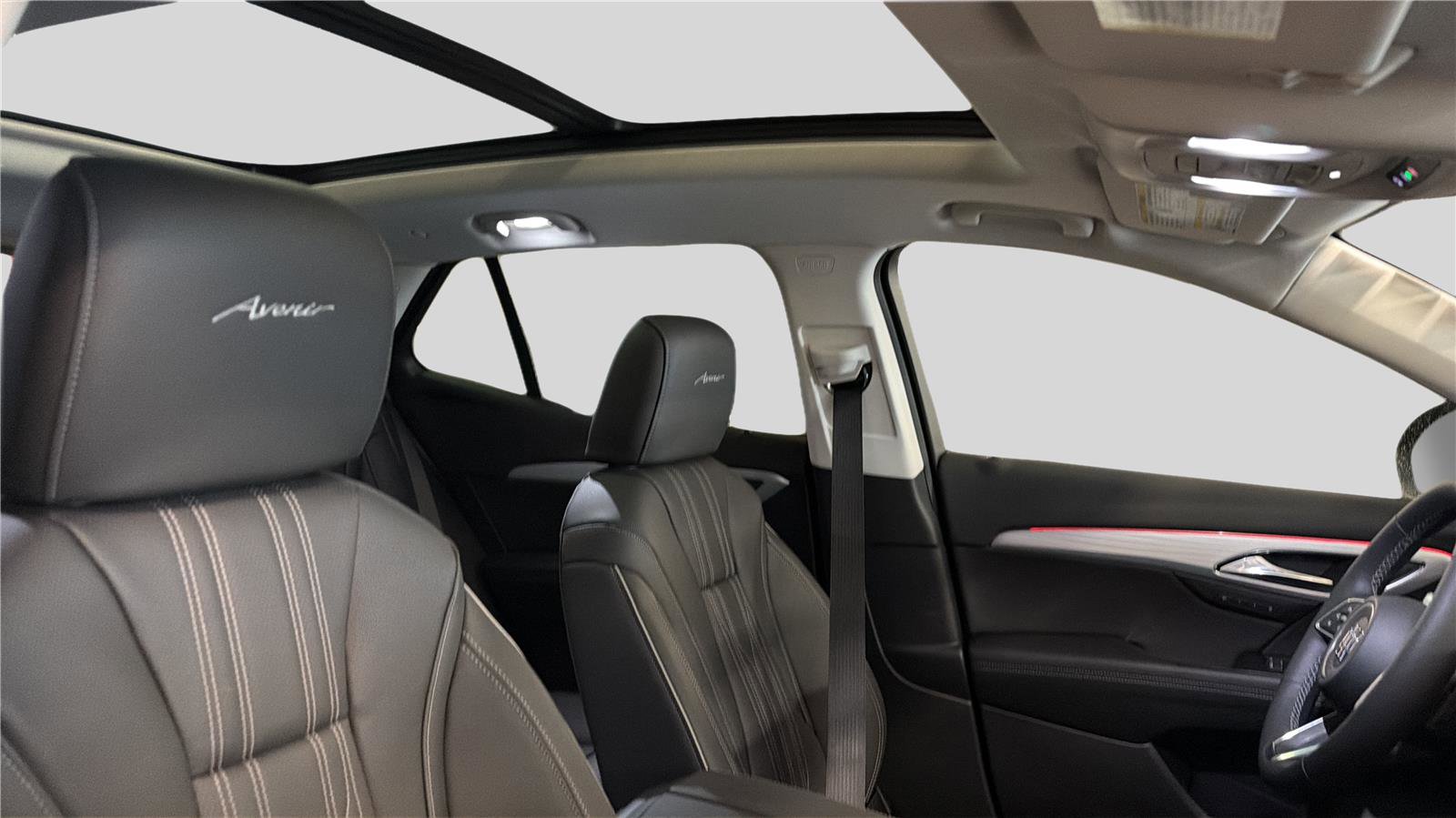 New 2026 Buick Envision Avenir image 25