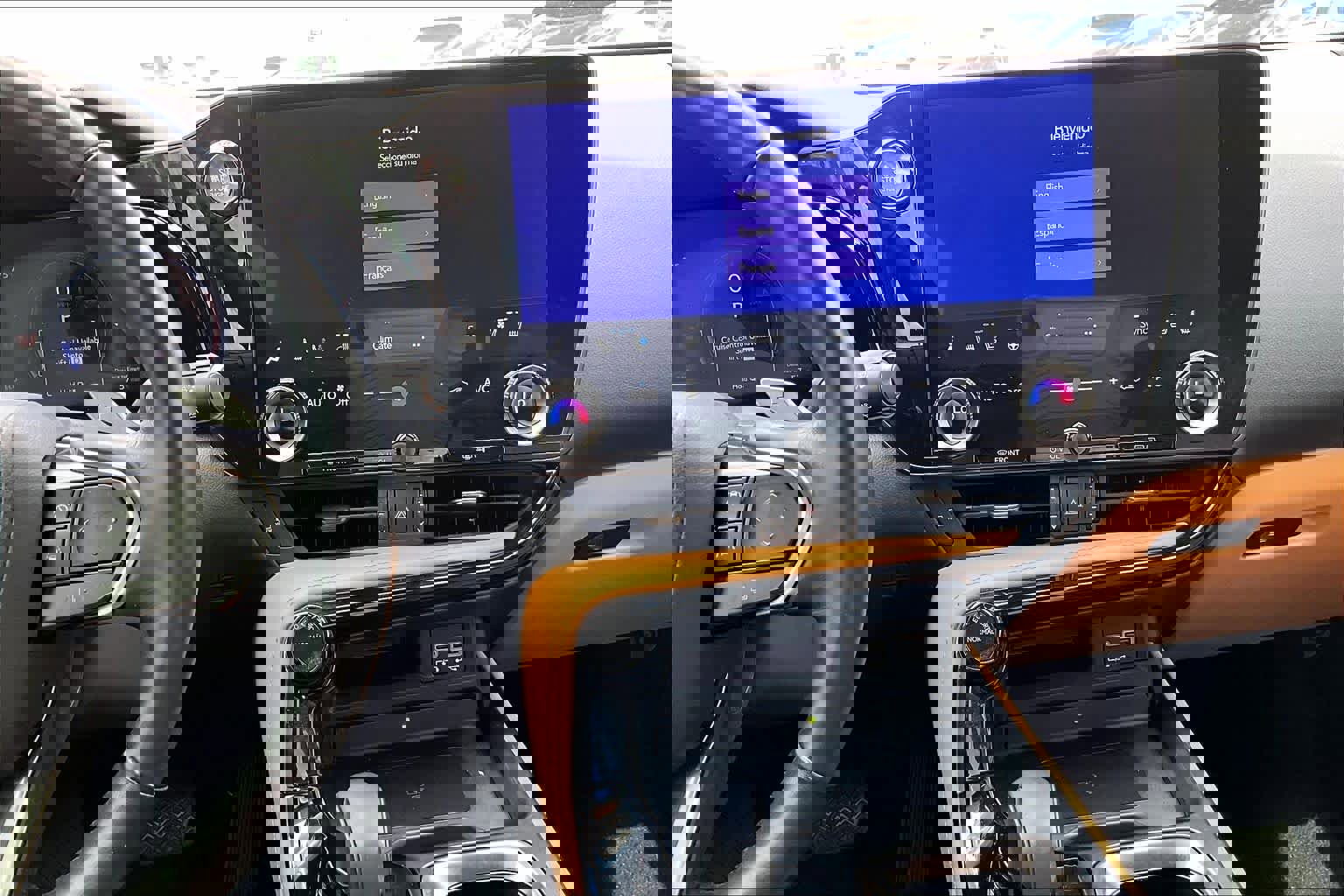 Used 2024 Lexus NX 350 AWD w/ Vision Package image 7