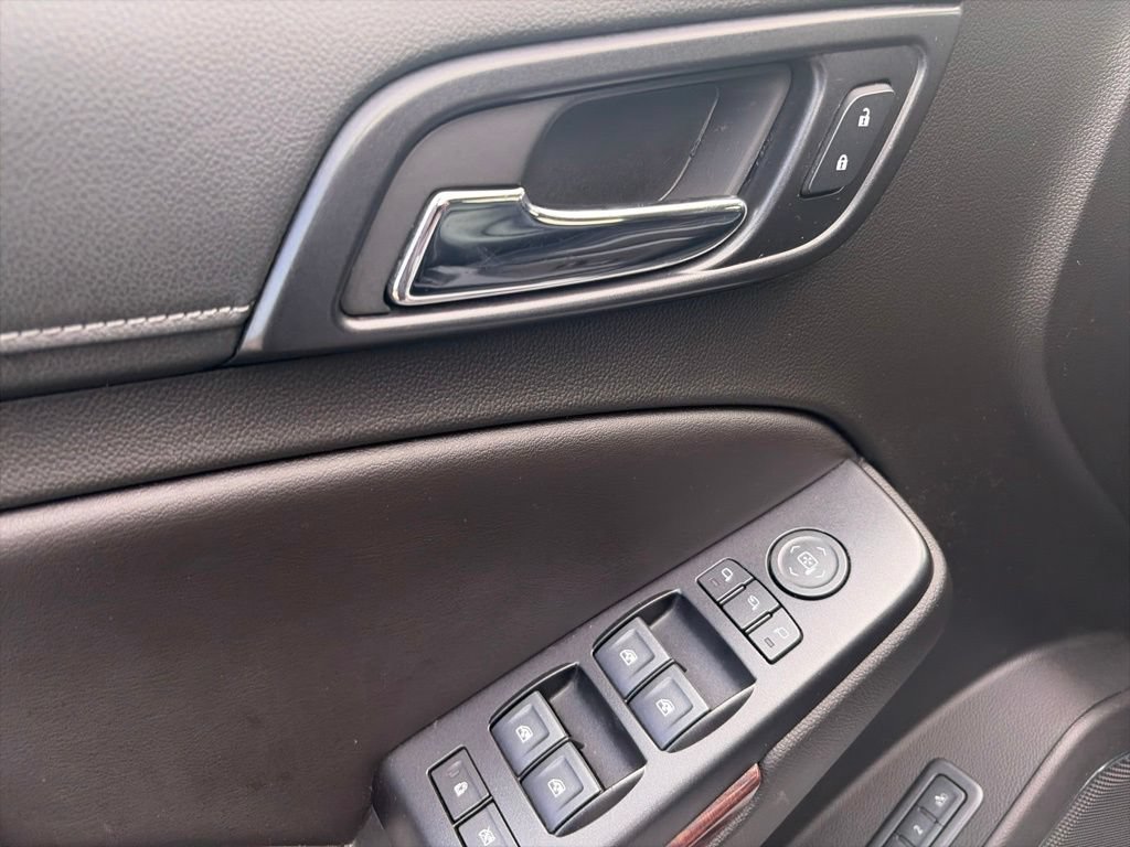 Used 2018 GMC Yukon SLT AWD/4WD image 18