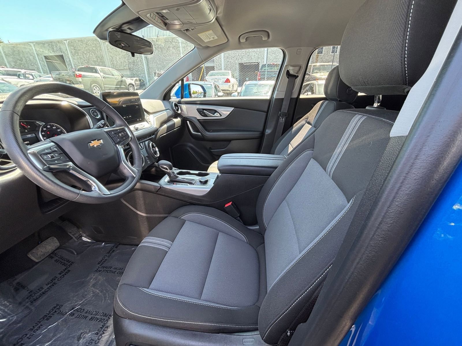 Used 2025 Chevrolet Blazer LT image 29