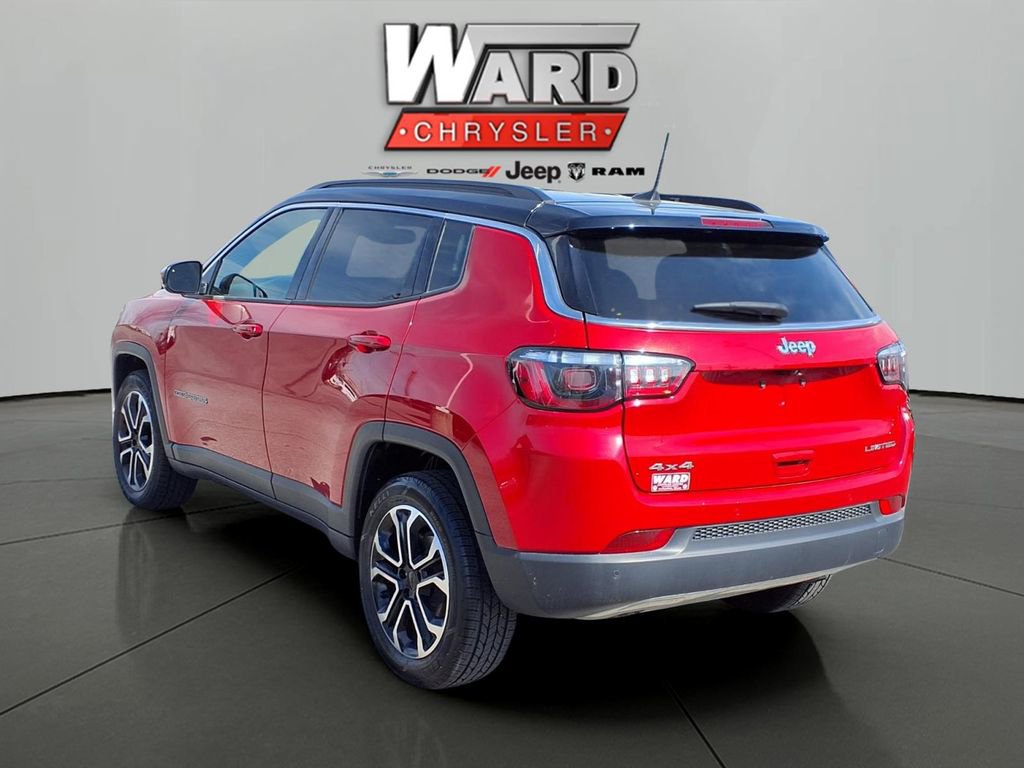 Used 2024 Jeep Compass Limited image 2