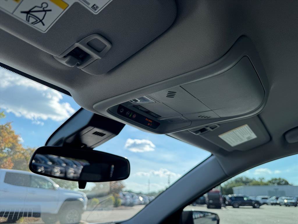 Used 2024 Chevrolet Equinox LS w/ LS Convenience Package FWD image 24