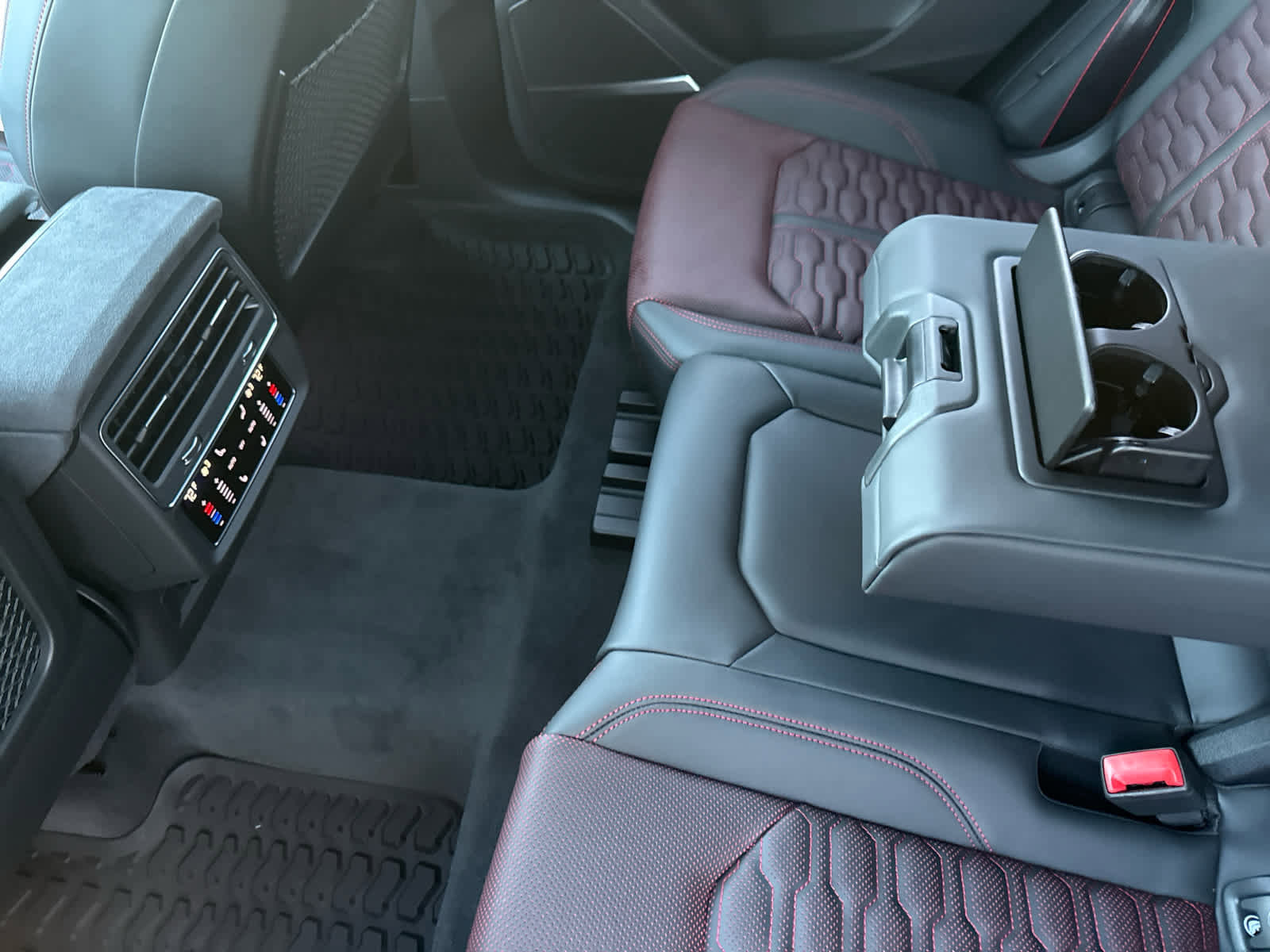 New 2026 Audi RS Q8 performance image 26