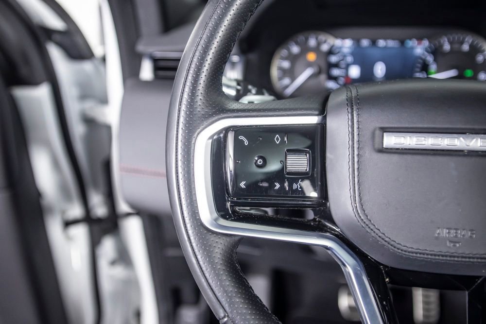 Used 2022 Land Rover Discovery Sport SE R-Dynamic image 39