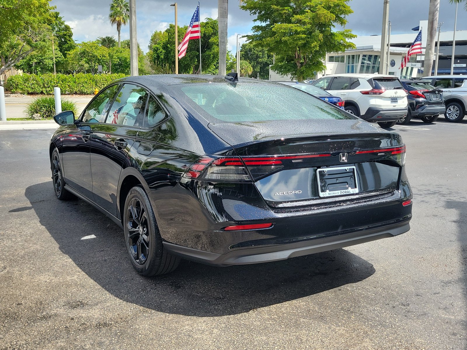 Used 2025 Honda Accord SE image 6
