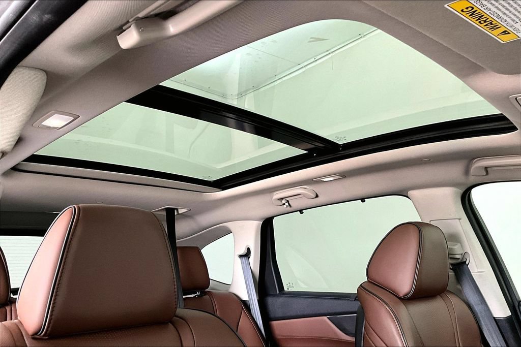 Certified 2024 Acura MDX SH-AWD w/ Advance Package image 21