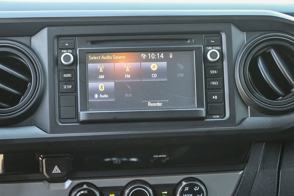 Used 2018 Toyota Tacoma SR w/ SR Convenience Package image 14