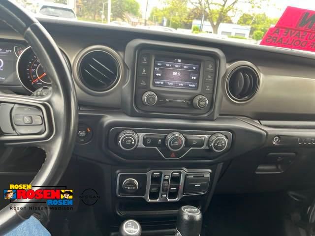 Used 2019 Jeep Wrangler Unlimited Sport S AWD/4WD image 17