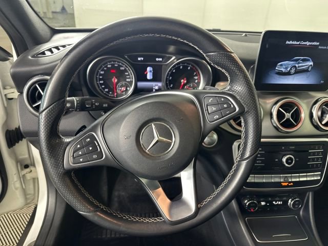 Used 2018 Mercedes-Benz GLA 250 GLA 250 image 14