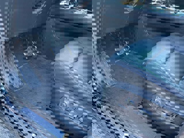 Used 2025 Cadillac XT4 Sport image 27