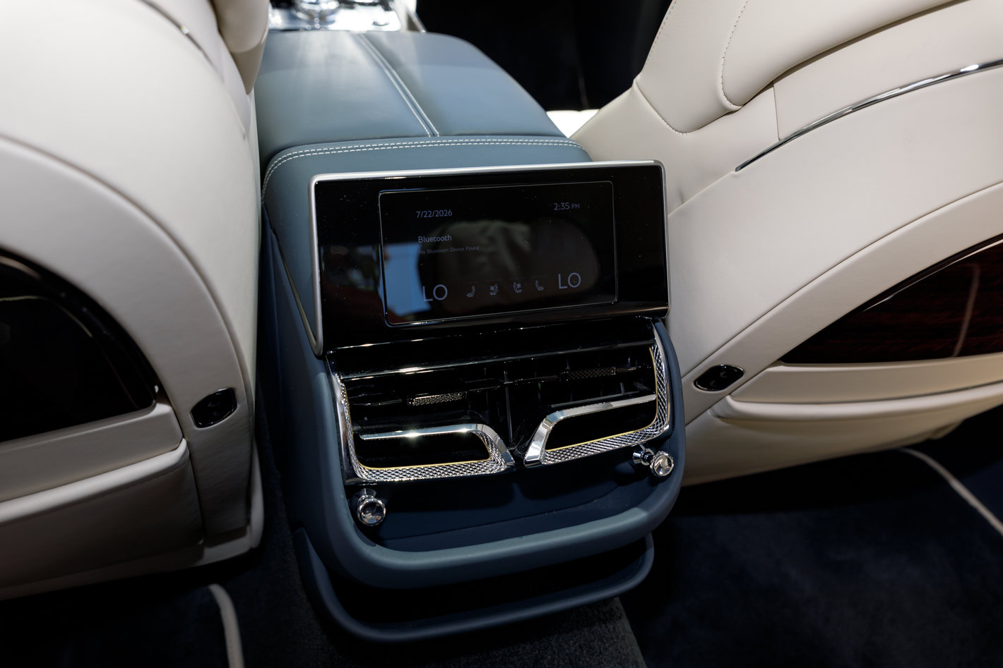Certified 2024 Bentley Flying Spur W12 AWD/4WD image 21