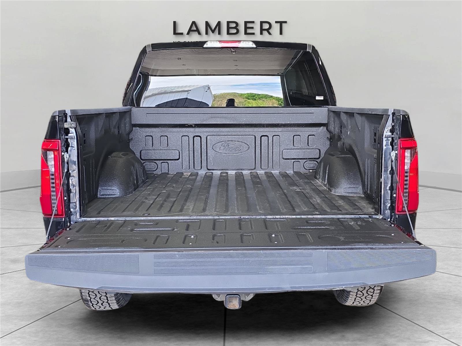 Used 2025 Ford F150 XLT w/ Equipment Group 301A Standard AWD/4WD image 28