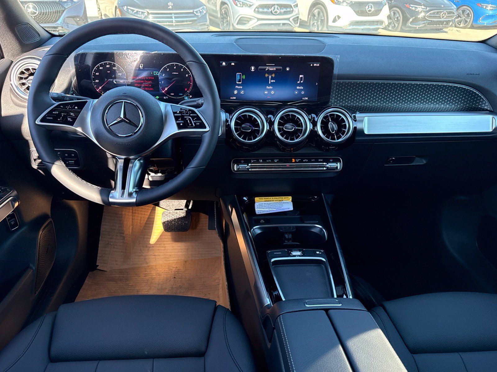 New 2026 Mercedes-Benz GLB 250 4MATIC image 27
