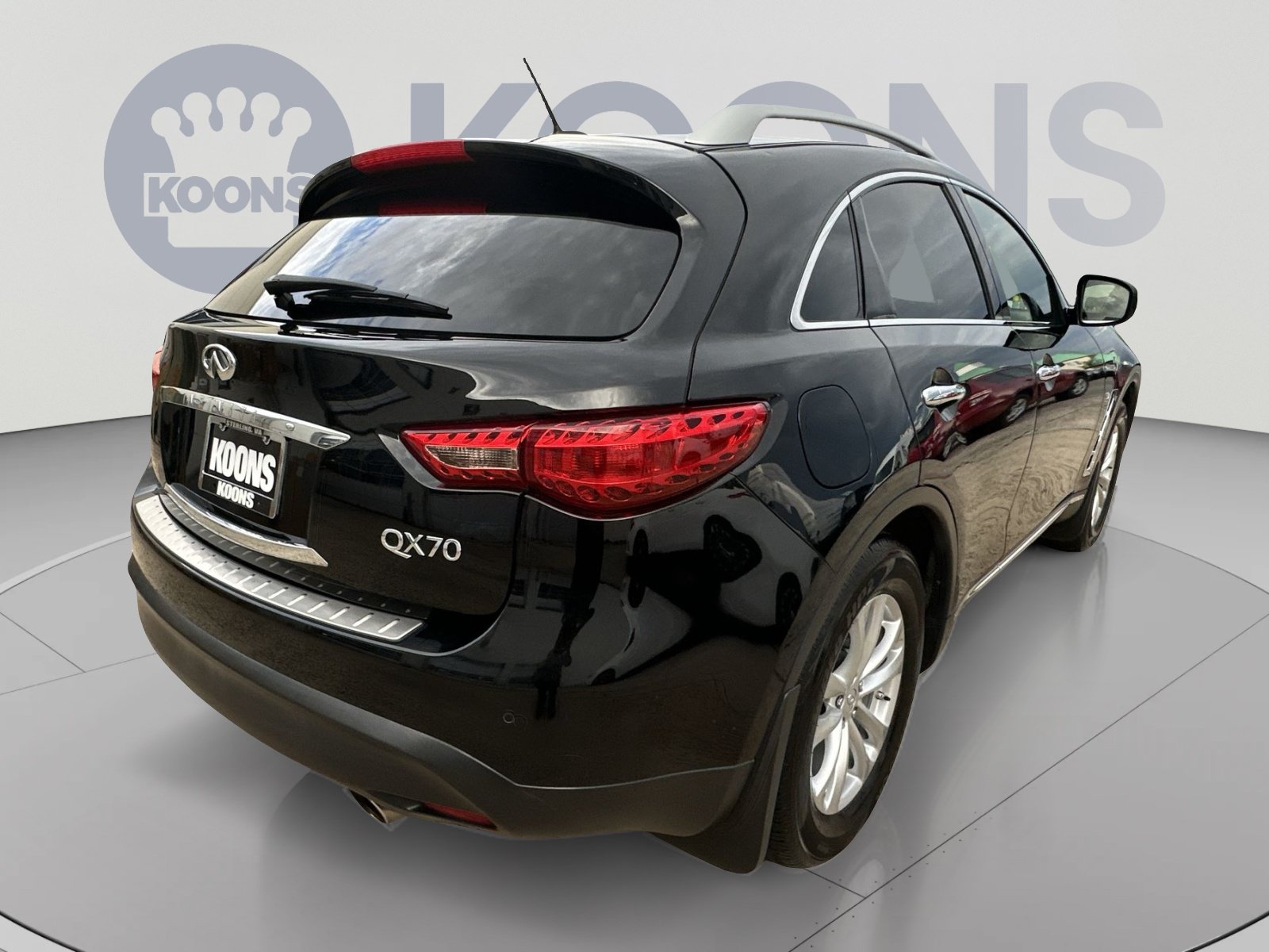 Used 2017 INFINITI QX70 AWD w/ Premium Package image 11