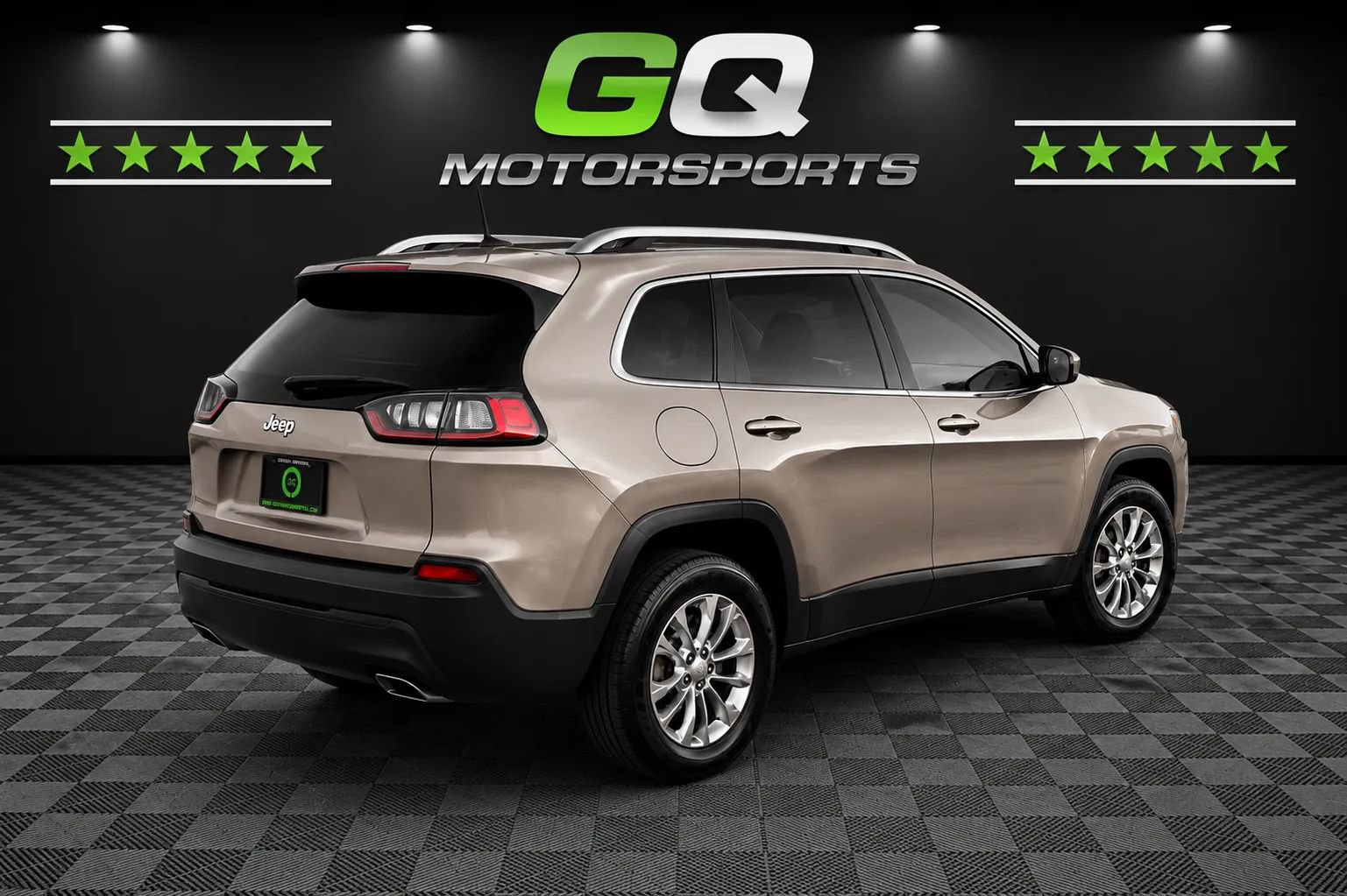 Used 2019 Jeep Cherokee Latitude Plus AWD/4WD image 7