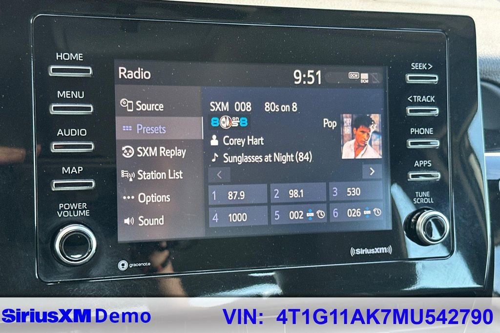 Used 2021 Toyota Camry SE FWD image 30