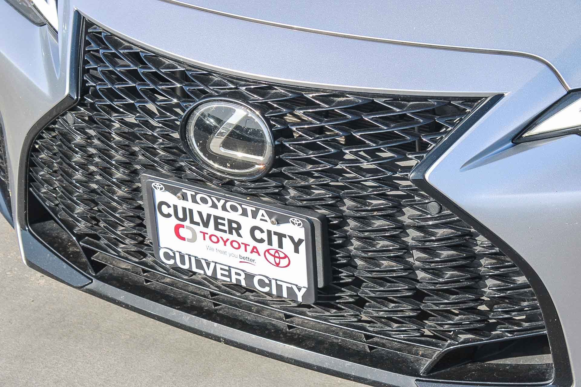 Used 2023 Lexus IS 350 F Sport w/ Memory Package AWD/4WD image 6