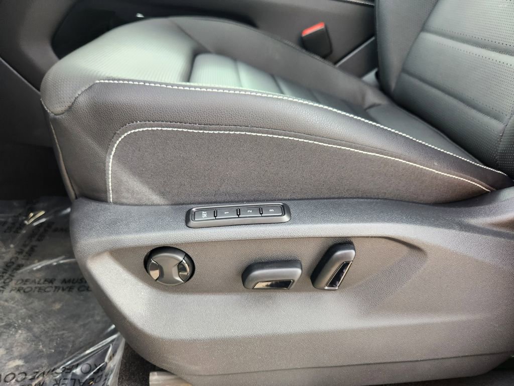 New 2026 Volkswagen Atlas SEL image 13