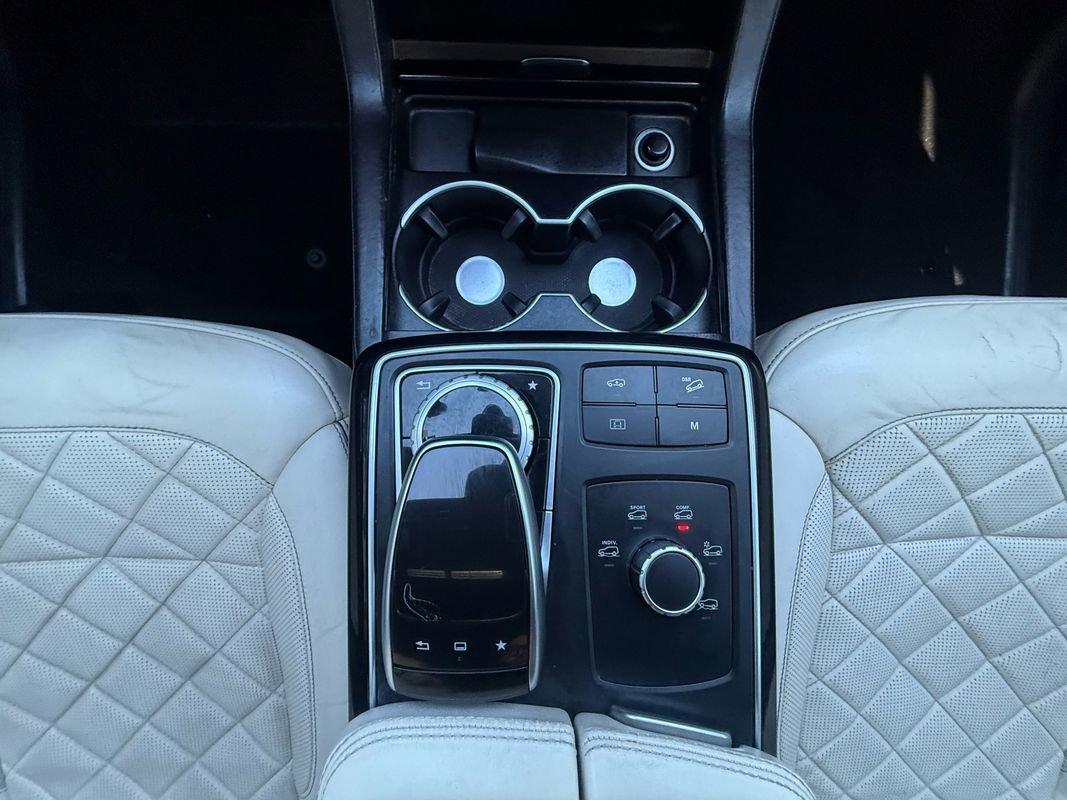 Used 2017 Mercedes-Benz GLS 550 4MATIC image 18