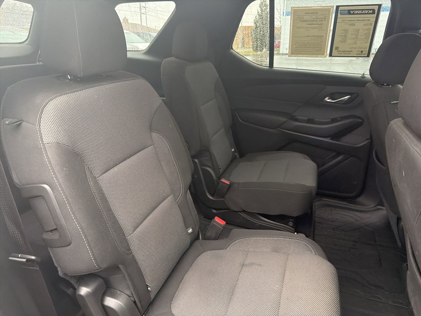 Used 2023 Chevrolet Traverse LT w/ Midnight/Sport Edition image 29